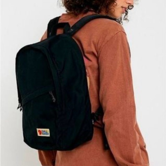 Fjällräven Vargdag 25L Backpack NWOT - Picture 6 of 16